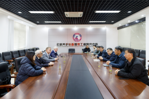 白俄羅斯道路科學(xué)研究院訪問高遠(yuǎn)路業(yè)并簽署中白旗艦項目執(zhí)行計劃